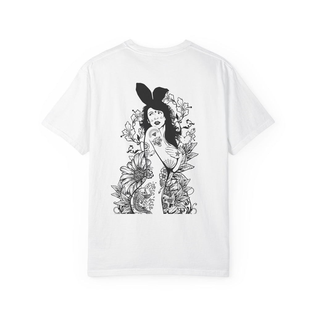 Skull Crest Illustration T-shirt | Floral Pinup Back Design